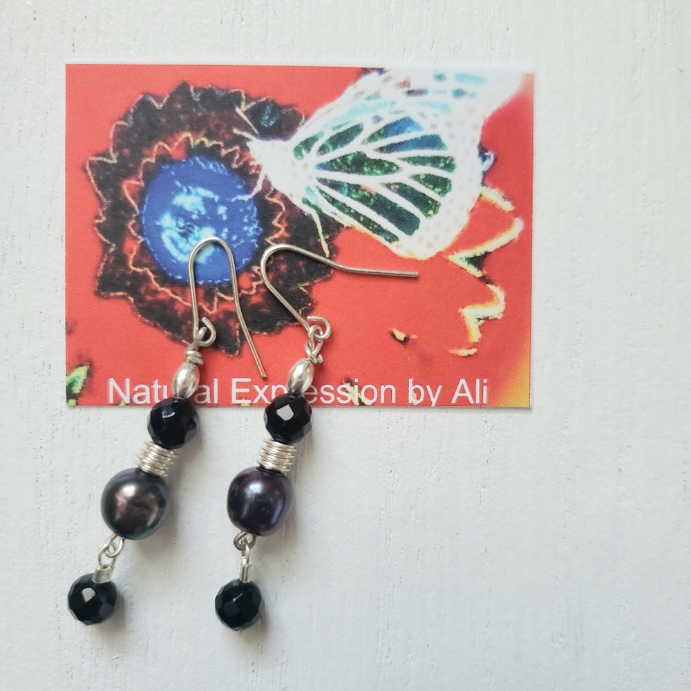 Sterling Silver Black Pearl And Onyx Earrings